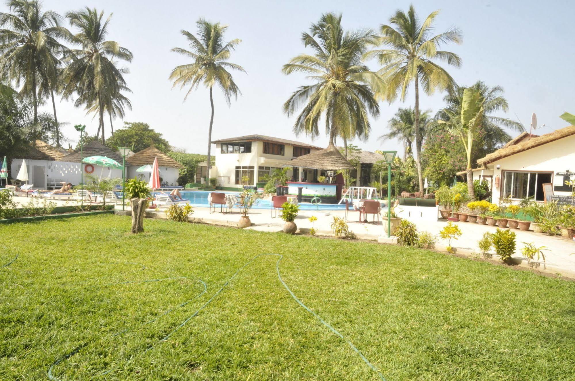 African Village Hotel Bakau Exterior foto